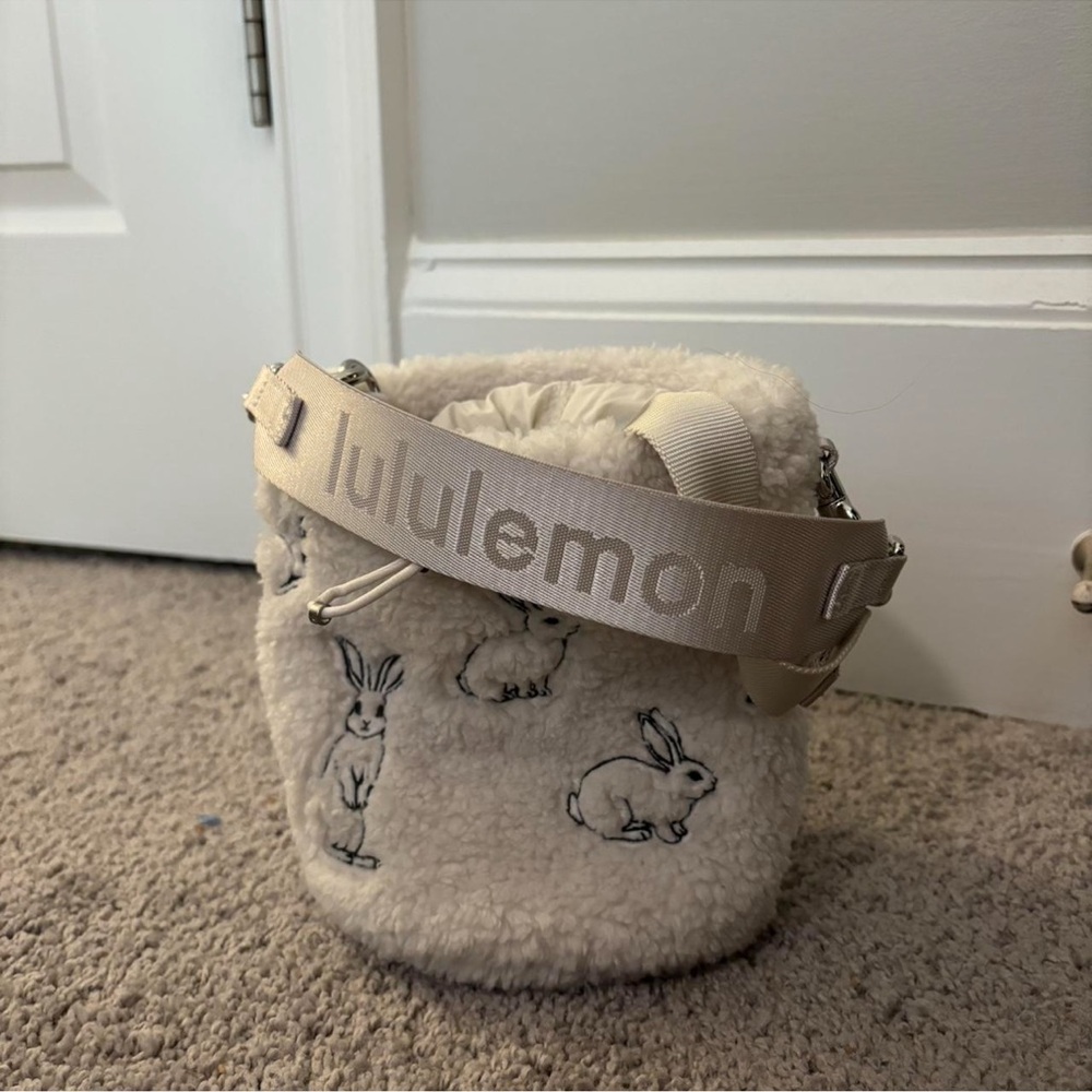 lululemon athletica Cream Crossbody Bag